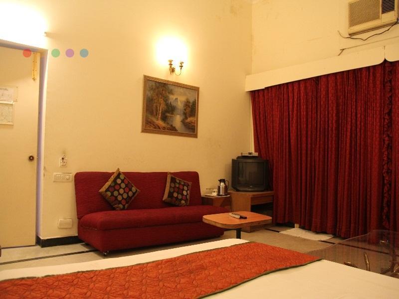 Hotel Alka Premiere Nowe Delhi Zewnętrze zdjęcie